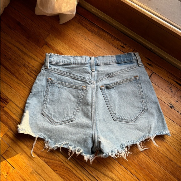 Abercrombie high rise cut off short - Picture 2 of 3